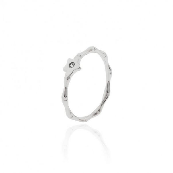 Anillo Estrella con Circonitas