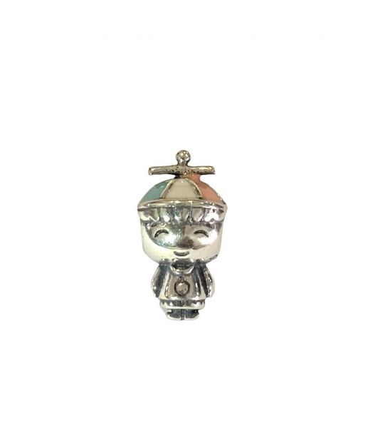 Charm Niño con Gorrito