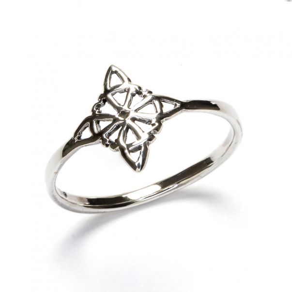 Anillo Nudo de Brujas